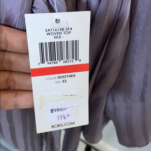 BCBG violet silk top - Picture 3 of 3